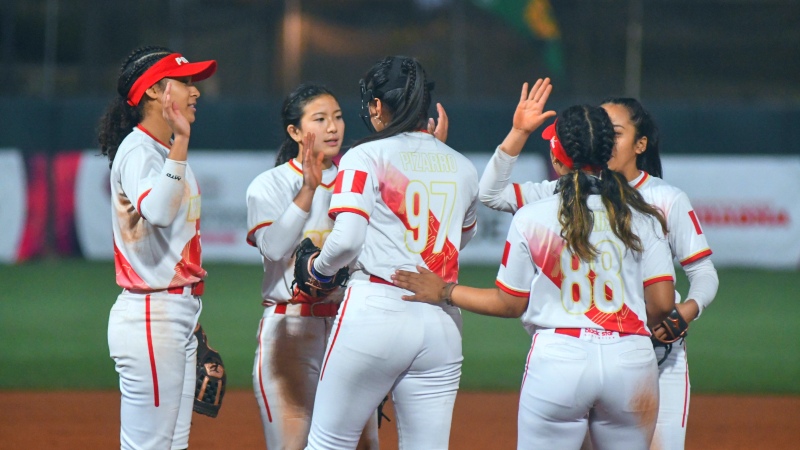 Perú inicia con triunfo el XVI Sudamericano de Softbol Femenino de