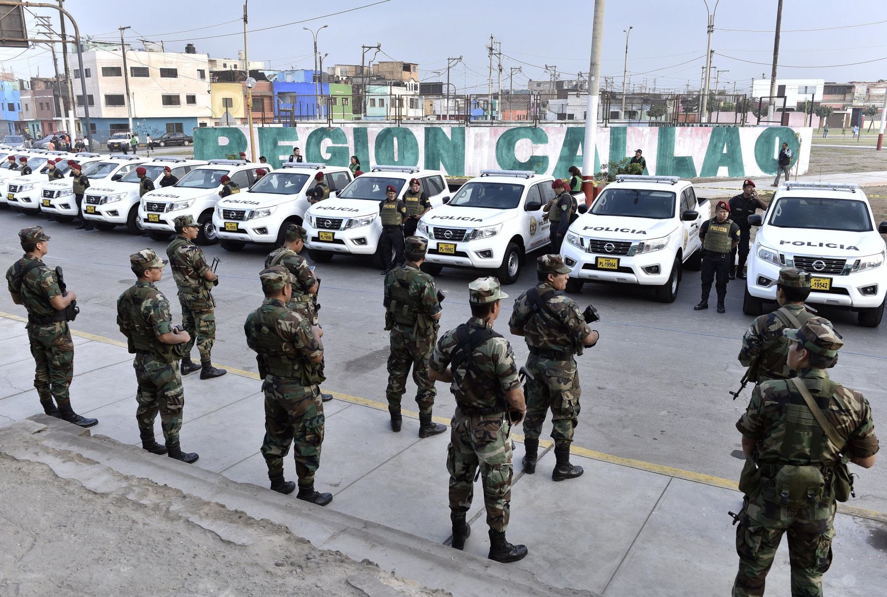 Национальная полиция Перу. Военное положение полиция. State of Emergency in Peru. Callao Police.