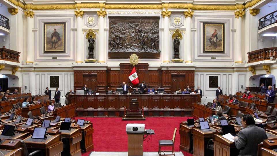 Congreso Admite A Debate Moción Que Busca Remover A Los Miembros De La ...