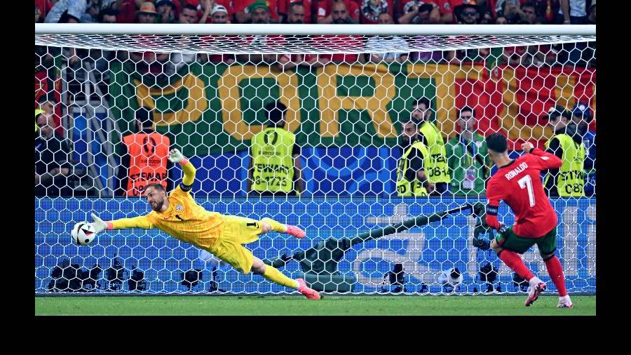 cristiano ronaldo portugal eurocopa eslovenia 