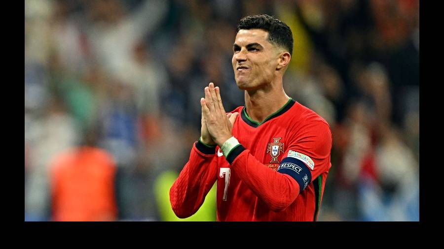 cristiano ronaldo portugal eurocopa eslovenia 