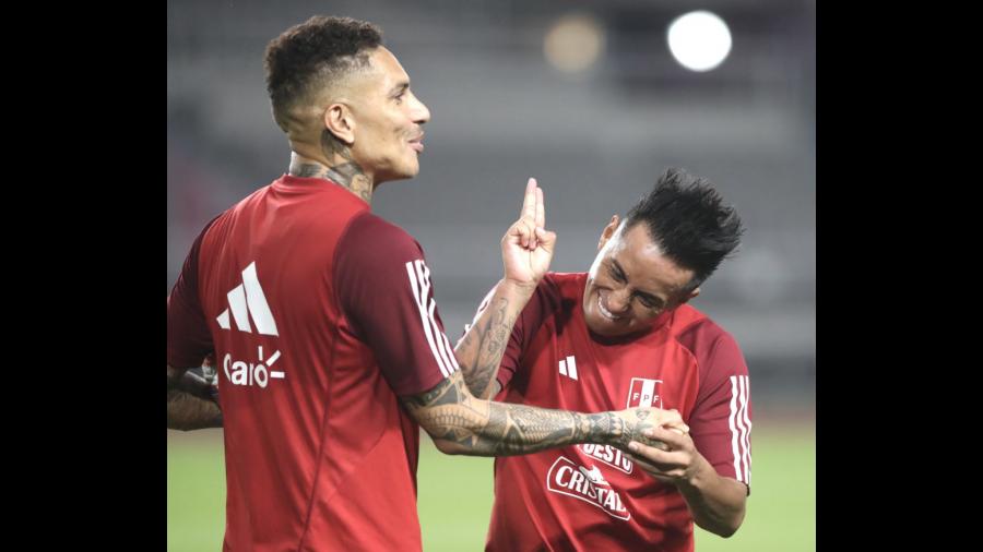 Paolo Guerrero - Christian Cueva