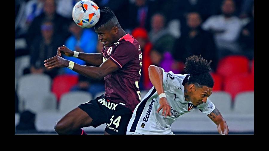UNIVERSITARIO VS LDU EN VIVO