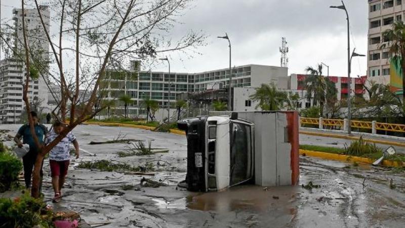 Huracan Otis  Acapulco  México    