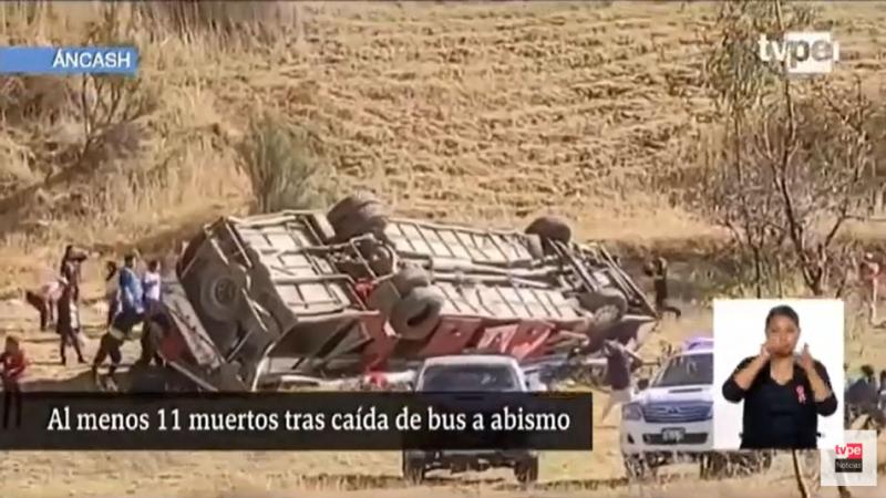 Áncash: al menos 11 muertos y 25 heridos tras caída de bus al abismo