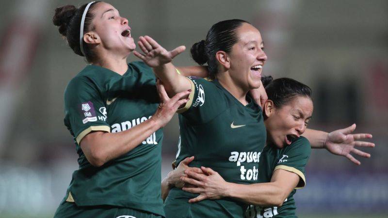 Alianza Lima venció 2-0 a Universitario en la primera final de la Liga Femenina