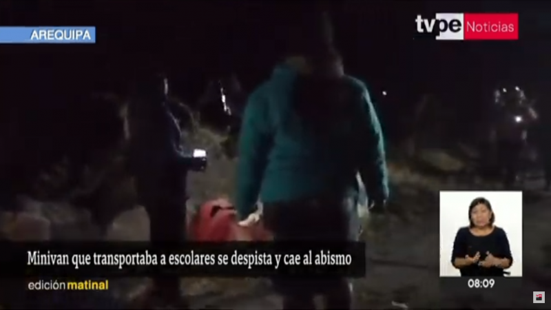 arequipa_minivan_que_transportaba_a_escolares_se_despisto_y_cayo_al_abismo