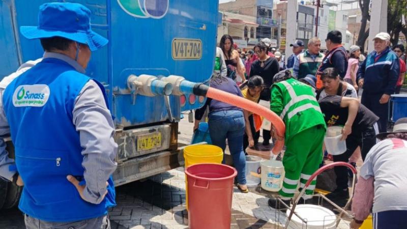 AREQUIPA SIN AGUA POTABLE