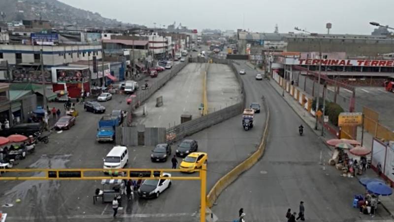 ATU línea 2 del metro de lima EL Agustino