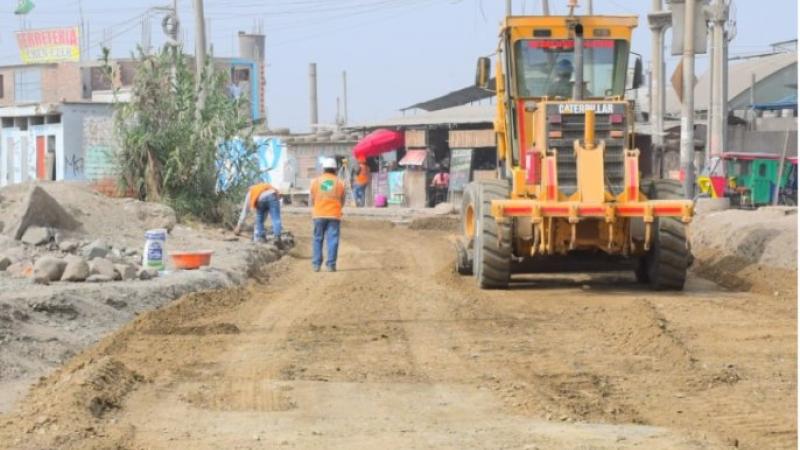 maquinaraia de Lima  realiza trabajos  en distritos 