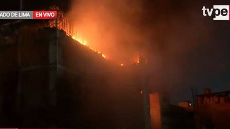 Incendio en Centro de Lima