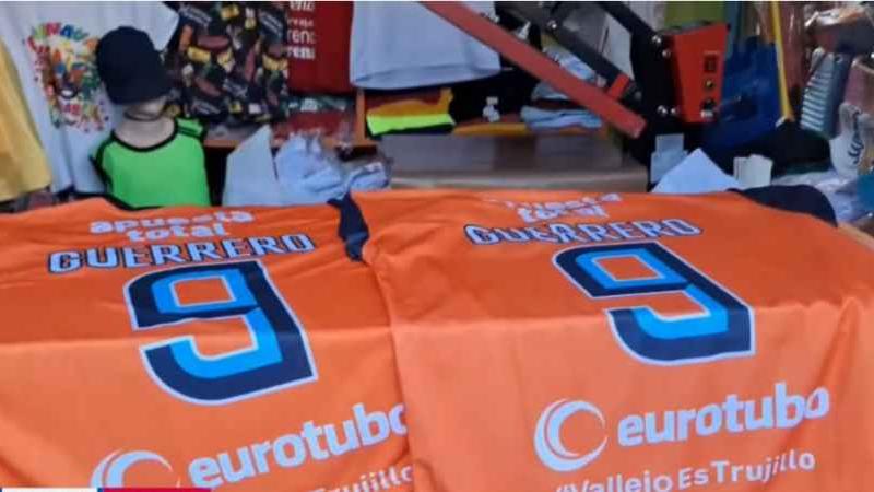 CAMISETAS DE PAOLO GUERRERO