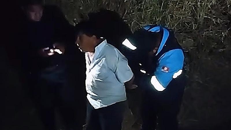 La víctima del robo, quien es comerciante y chofer, había sido encontrado por el Serenazgo de pies y manos. Foto: Exitosa