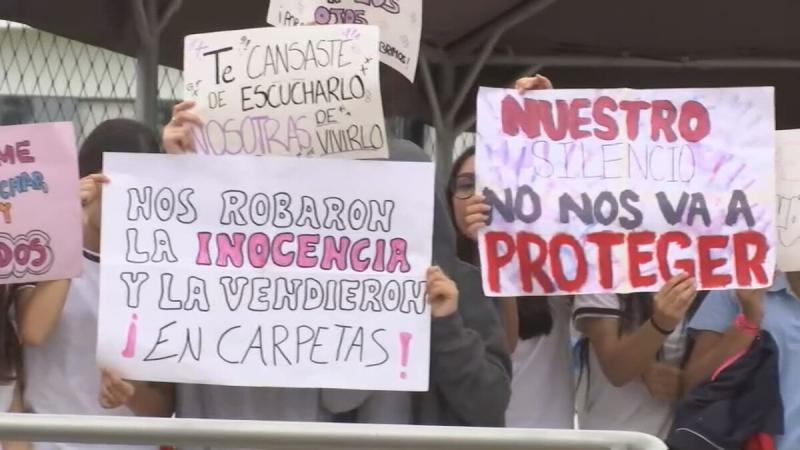 Chorrillos Colegio alumnas escolares cyberbullying acoso escolar bullying pornografía infantil