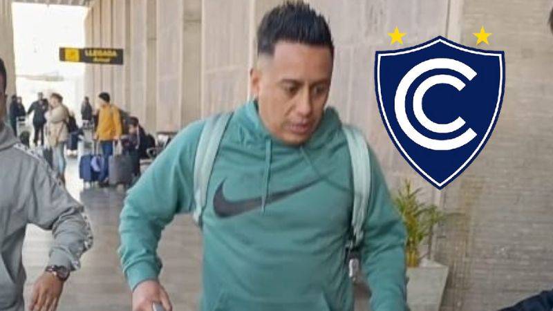 Christian Cueva llegó a Cusco para firmar con Cienciano
