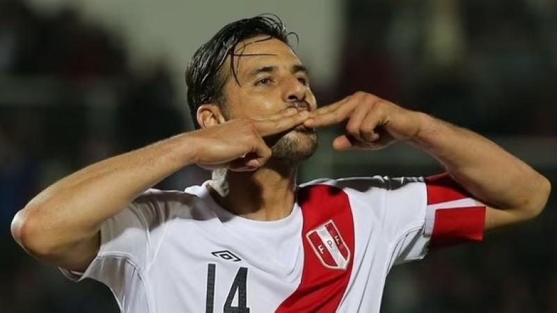 claudio pizarro sobre peru vs chile