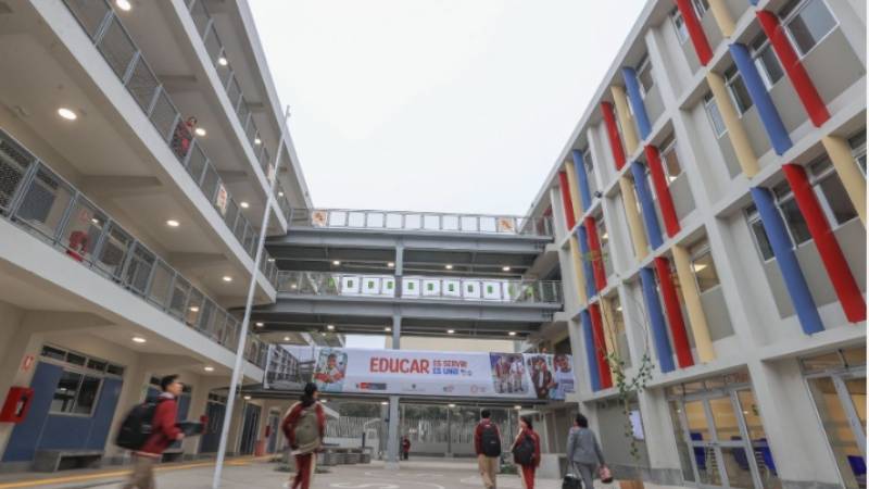 Educación colegios Morgan Quero inversión