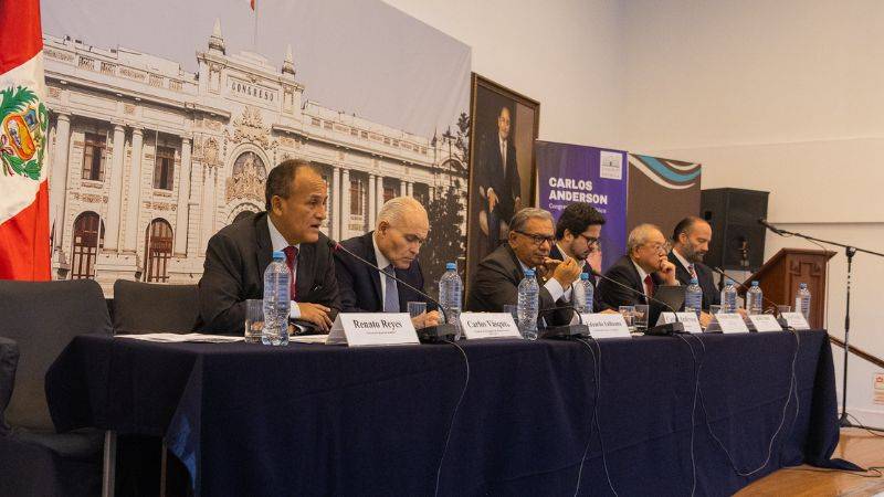 Conferencia APEC Ciudadano reúne a expertos en el Congreso