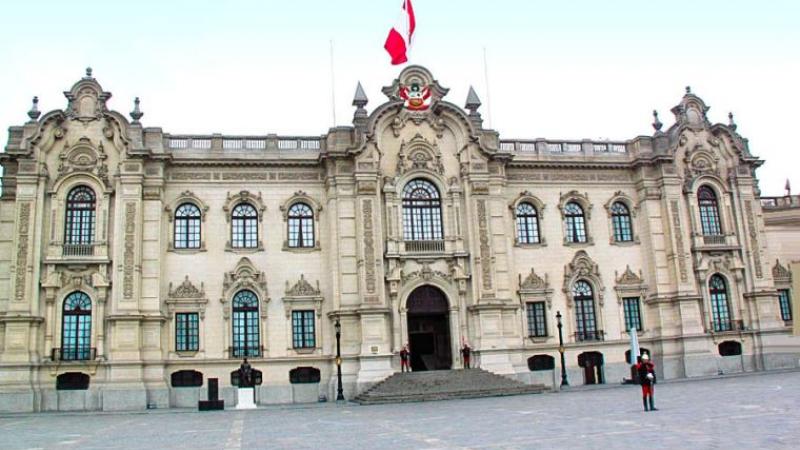 Consejo Nacional de Educación nombramiento automático docentes Poder Ejecutivo Congreso de la República meritocracia Carrera Pública Magisterial 