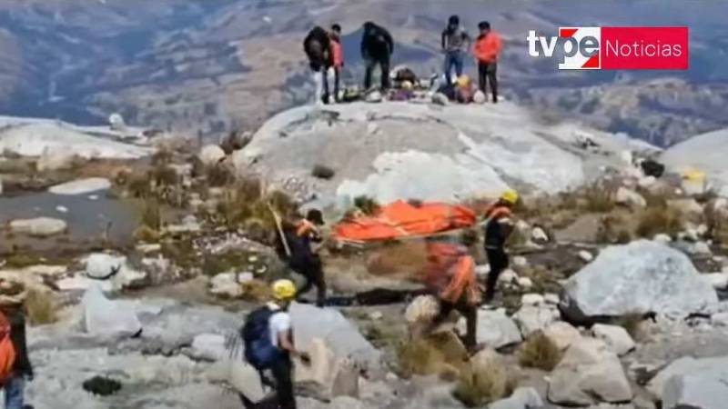 Huaraz  cuerpo momificado en nevado Huascarán