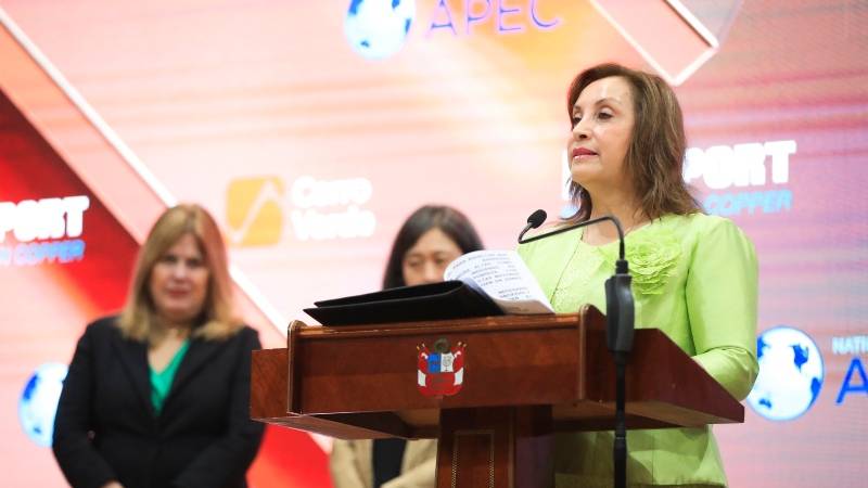 Dina Boluarte APEC