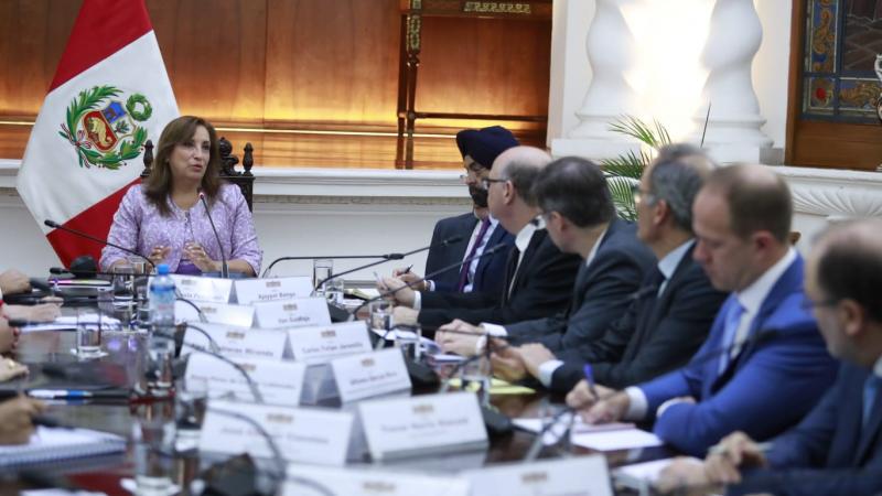 dina_boluarte_enfatizo_su_compromiso_en_la_lucha_contra_la_corrupcion