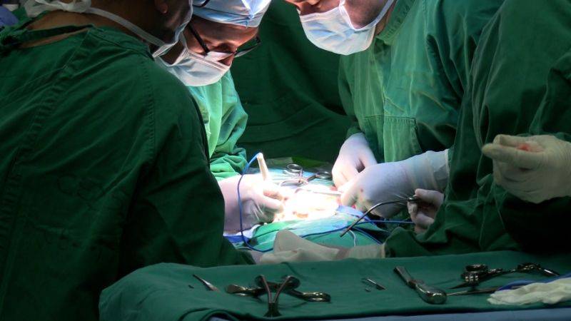 operación hospital Almenara