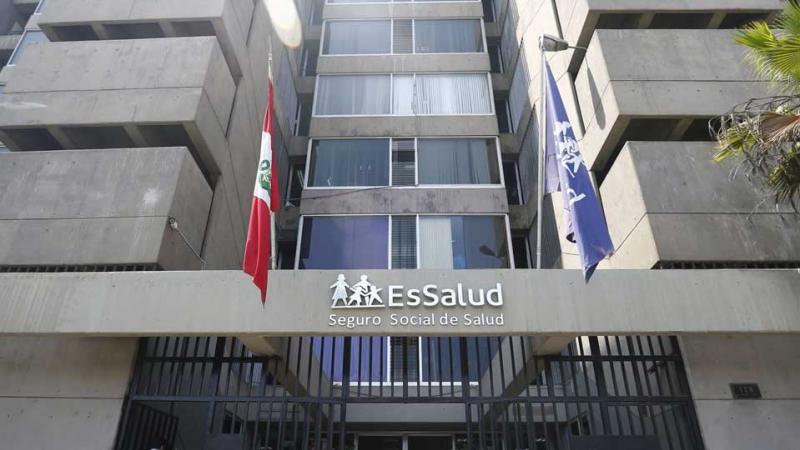María Elena Aguilar del Águila presidenta ejecutiva EsSalud