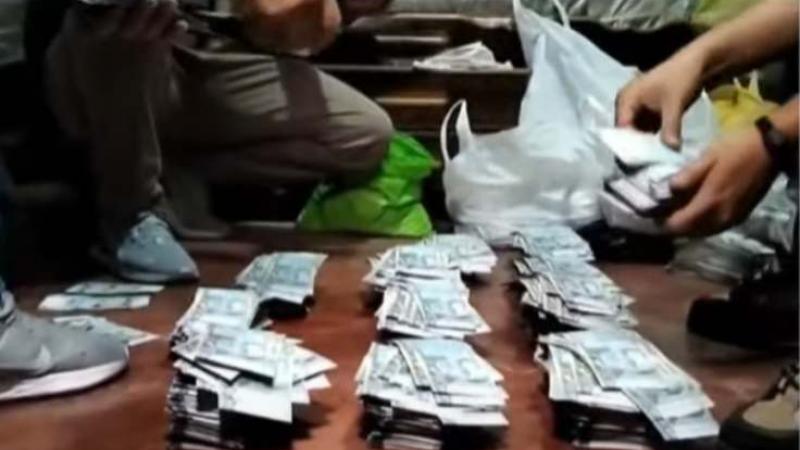 policía  incauta dinero falsificado