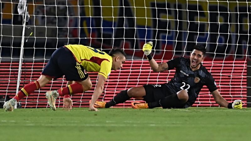 Colombia vs Venezuela:  Mira el Golazo de cabeza de Santos Borré. (Foto: AFP)