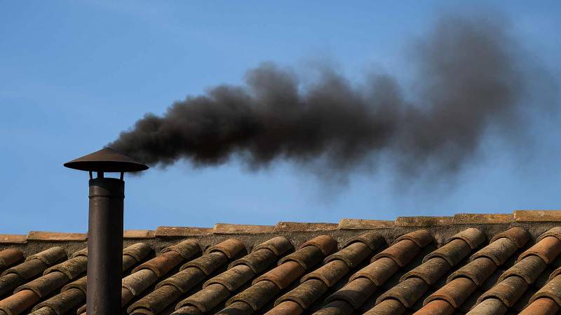 humo negro vaticano
