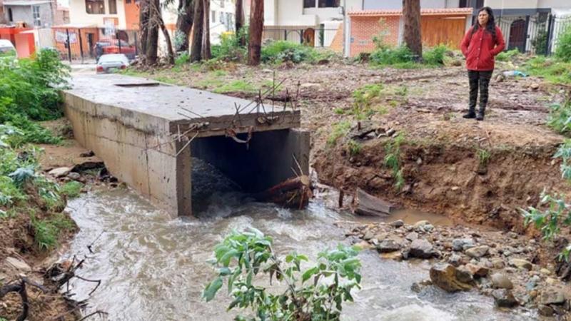 Huancayo desborde  riachuelo inundación 