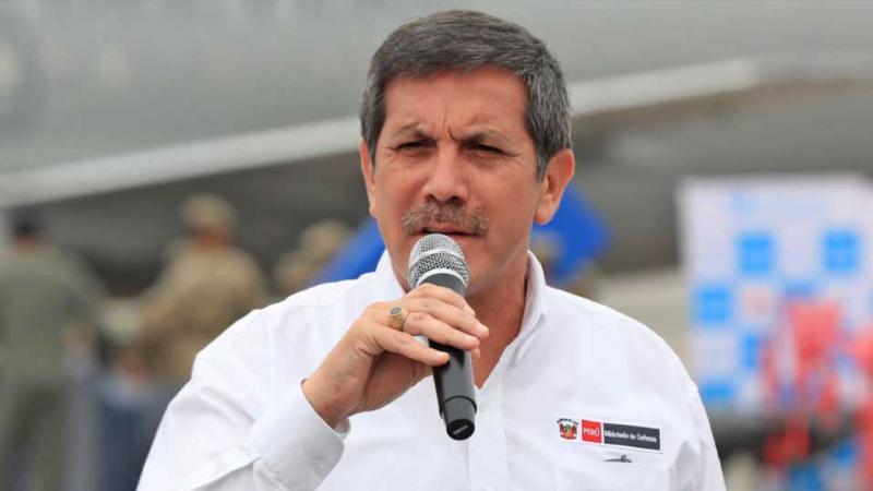 Jorge Chávez moción de interpelación ministro de Defensa