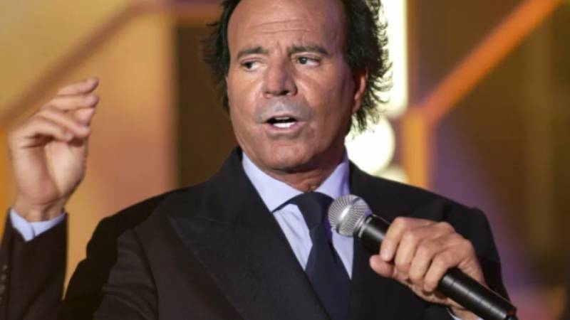 Julio Iglesias