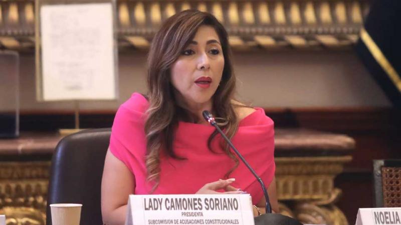 Lady Camones presidente del Congreso denuncias