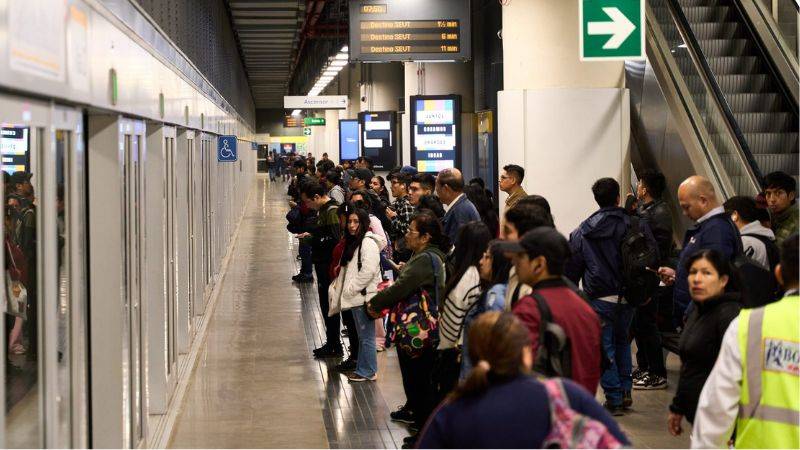 Línea 2 del metro de Lima