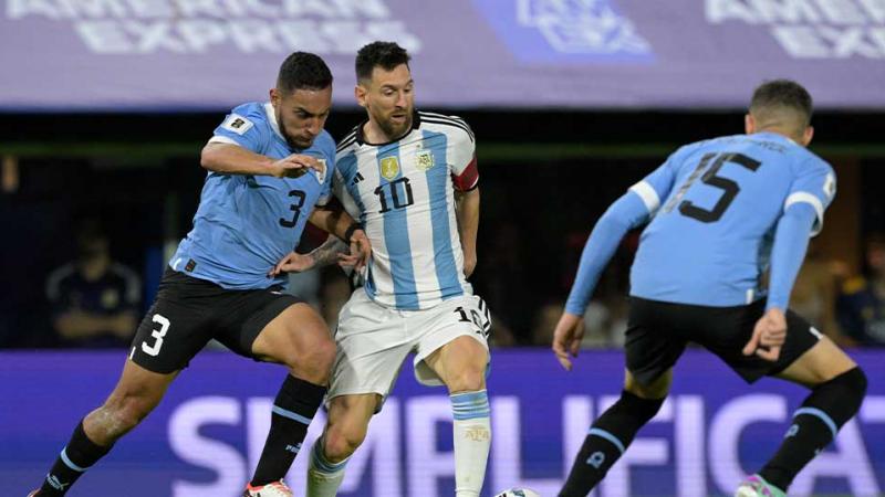Lionel Messi  altercado Argentina vs Uruguay
