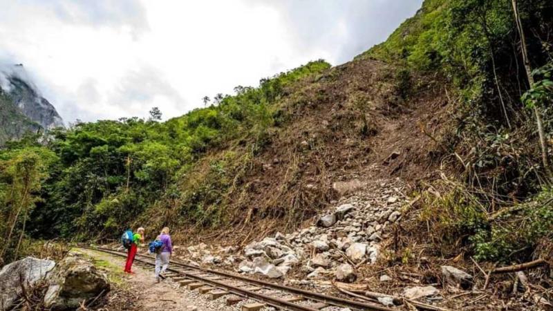 Machu Picchu  'ruta amazónica'  deslizamientos 