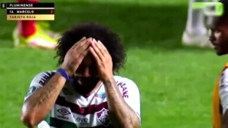Marcelo quedó desconsolado tras lesionar de gravedad a Luis Sánchez [VIDEO]