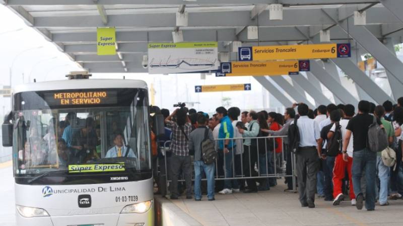 Metropolitano concesionarios usuarios