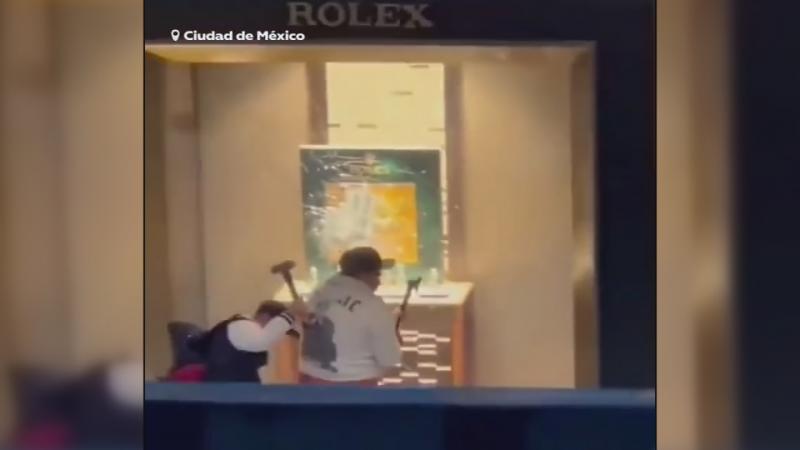 México Robo Delincuentes Joyería Relojes Rolex Machetes Cámaras de vigilancia