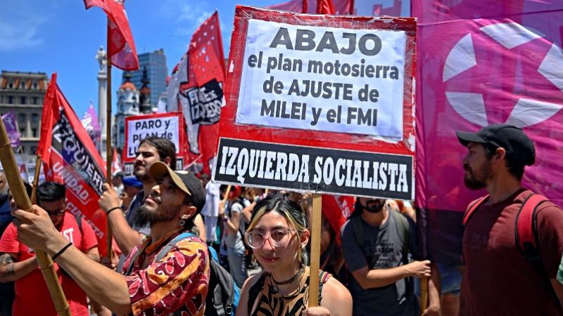 Sindicatos izquierda socialistas Argentina protesta javier Milei