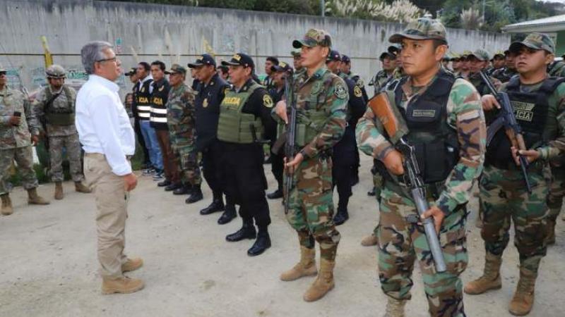 Ministro de Defensa en Pataz