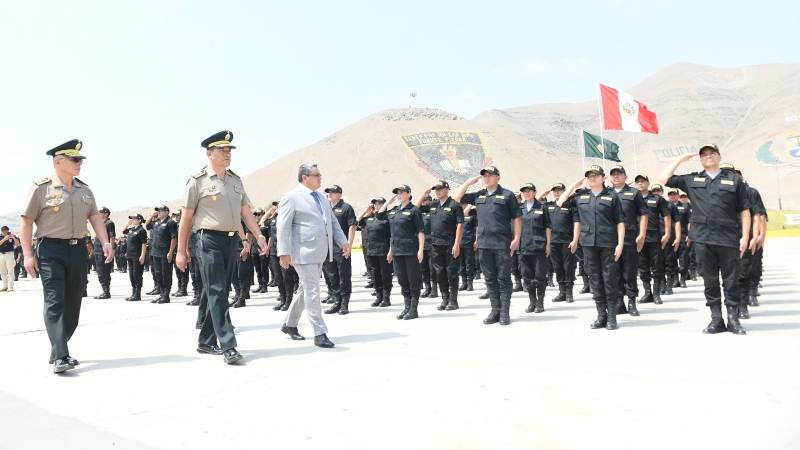 pnp agentes policía mininter 