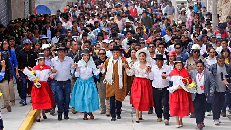 Ministerio de Vivienda ayacucho pistas asfaltado drenaje gore