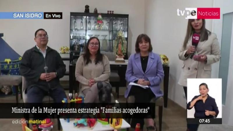 Ministra de la Mujer Nancy Tolentino Familias Acogedoras Mimp Ministerio de la Mujer