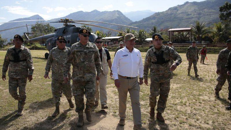 Ministro de Defensa destaca sacrificio de las FF. AA. para pacificar el VRAEM
