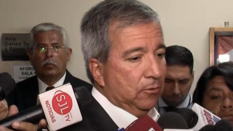 Ministro de transportes Raúl Perez Reyes 