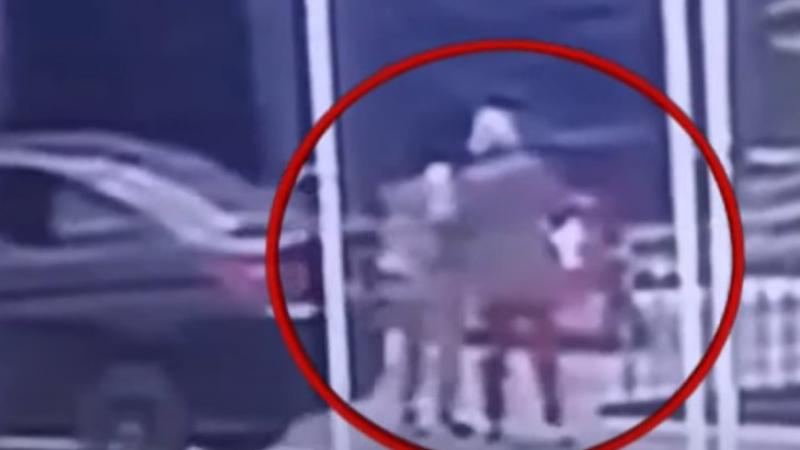 Niño con sindrome de Down abandonado