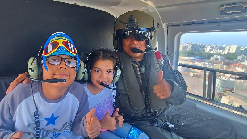 niño cáncer helicóptero linfoma  venció